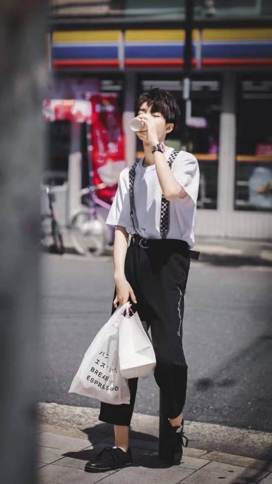 王俊凯
